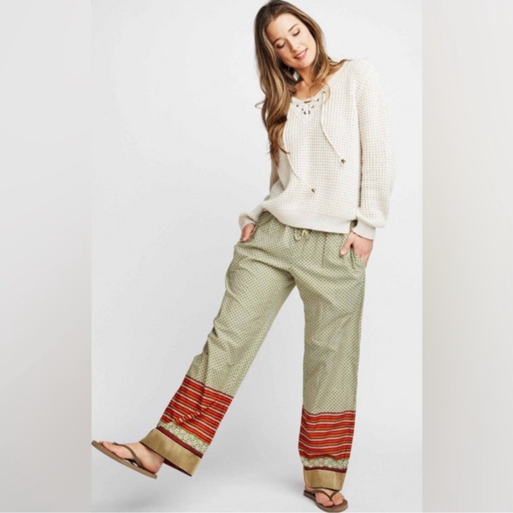 Women's Wide Leg Pants with Red Accents